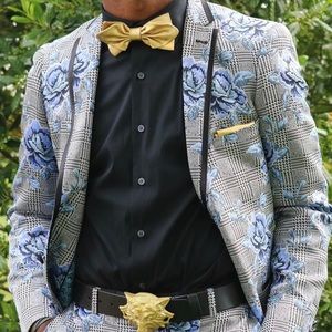 Meet your Posher, Monim